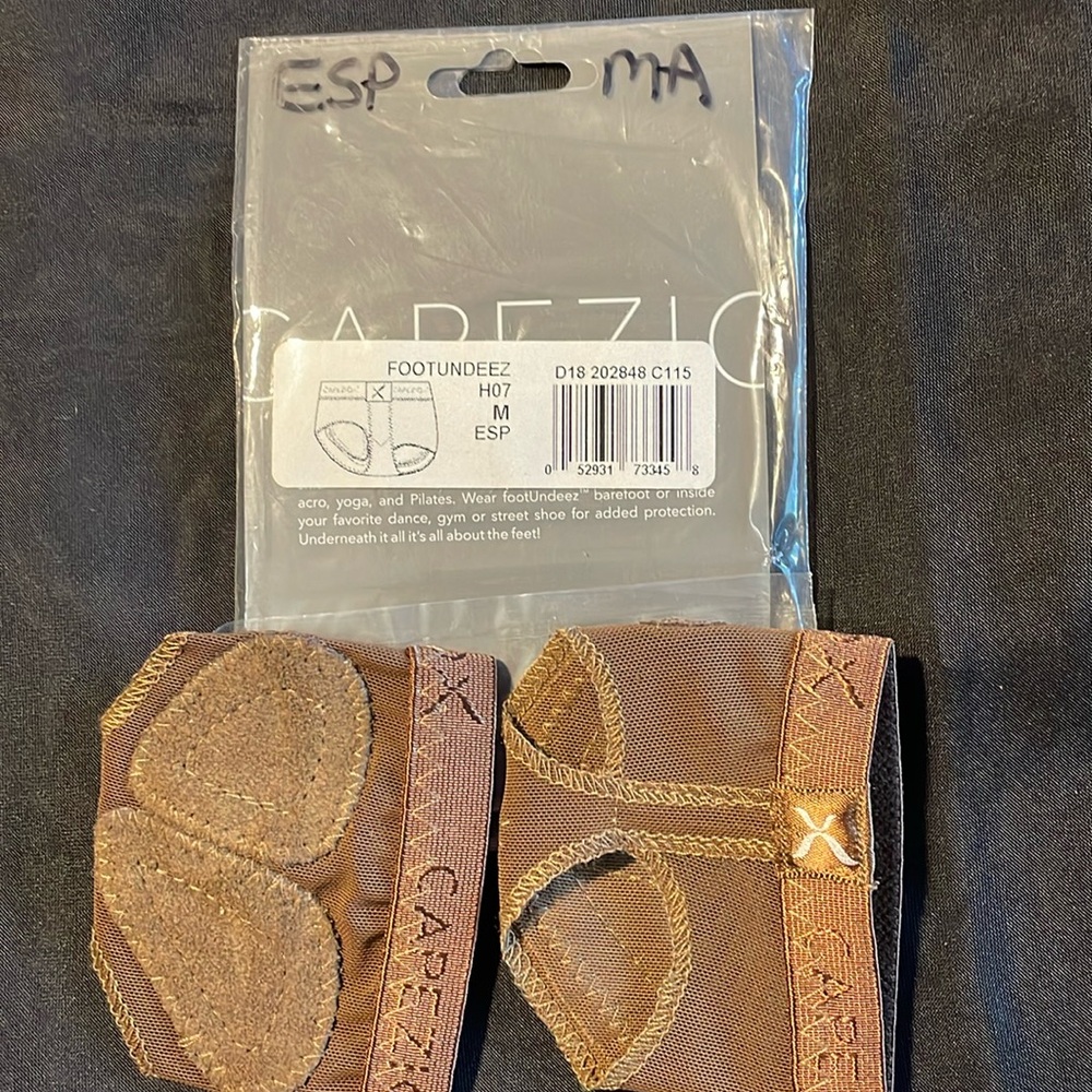 Capezio Footundeez/ Dance Paws/lyrical shoes- new